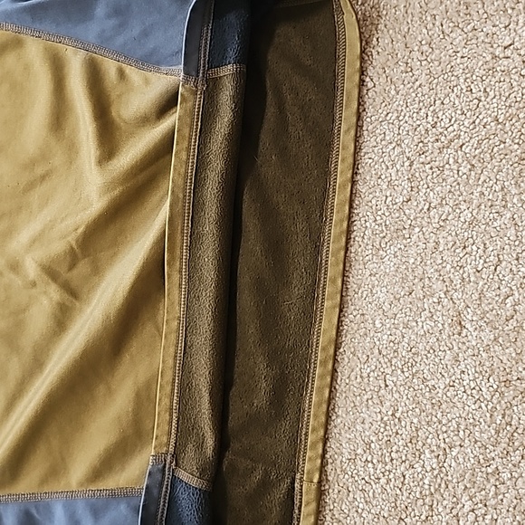 Mens GoLite Half Zip Pullover - size M - Picture 3 of 4